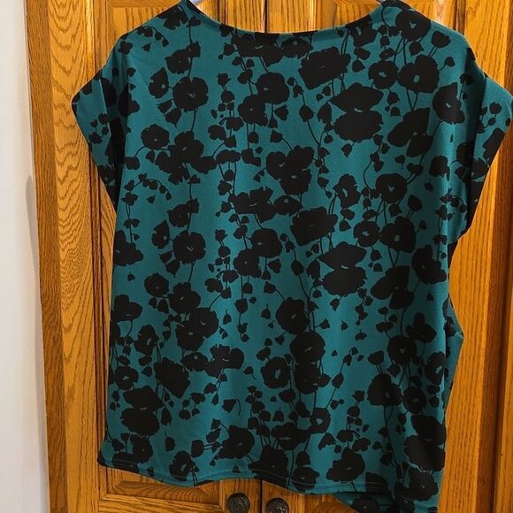 Pl worthington cap sleeve cuff floral print pattern green black blouse ladies - Picture 10 of 16